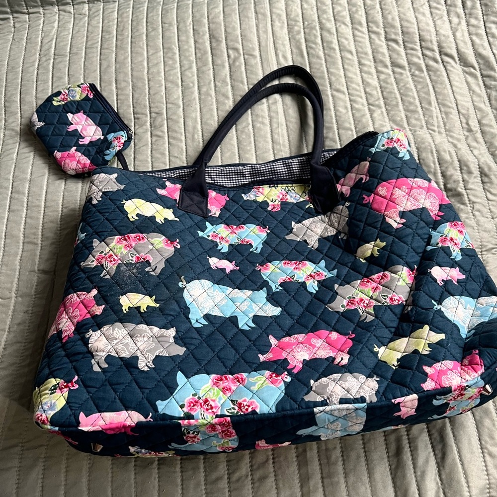 NGil Floral Quilted Tote Bag